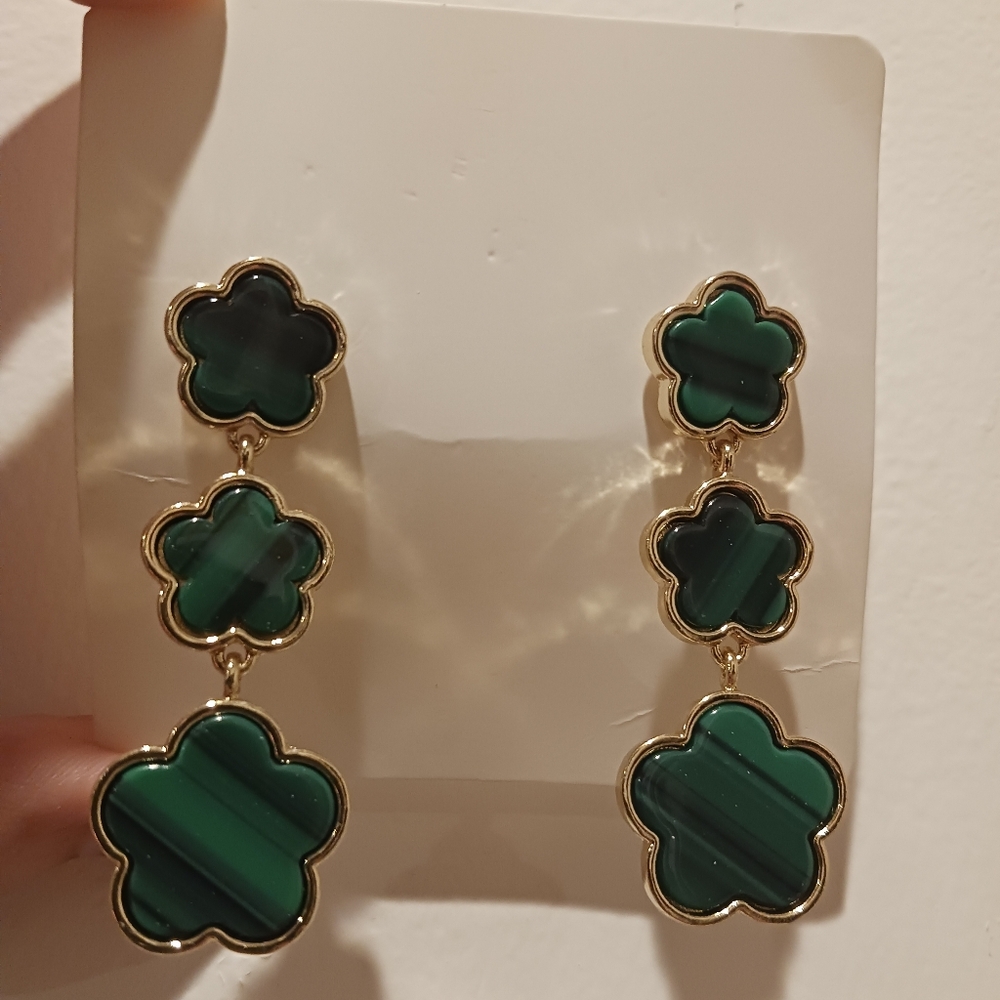 Gold Plated Clover Earrings Green Stainless Steel Floral